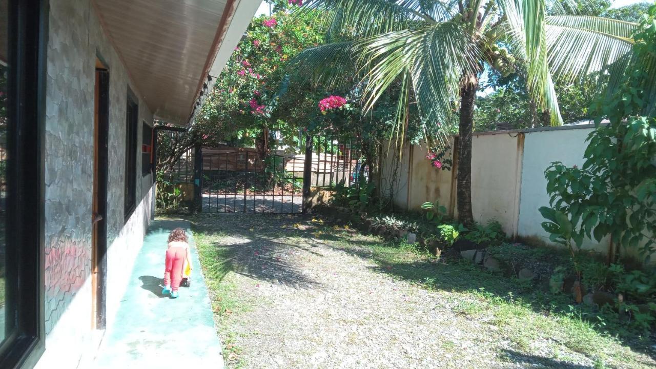 Osa Surf House 호텔 Puerto Jiménez 외부 사진